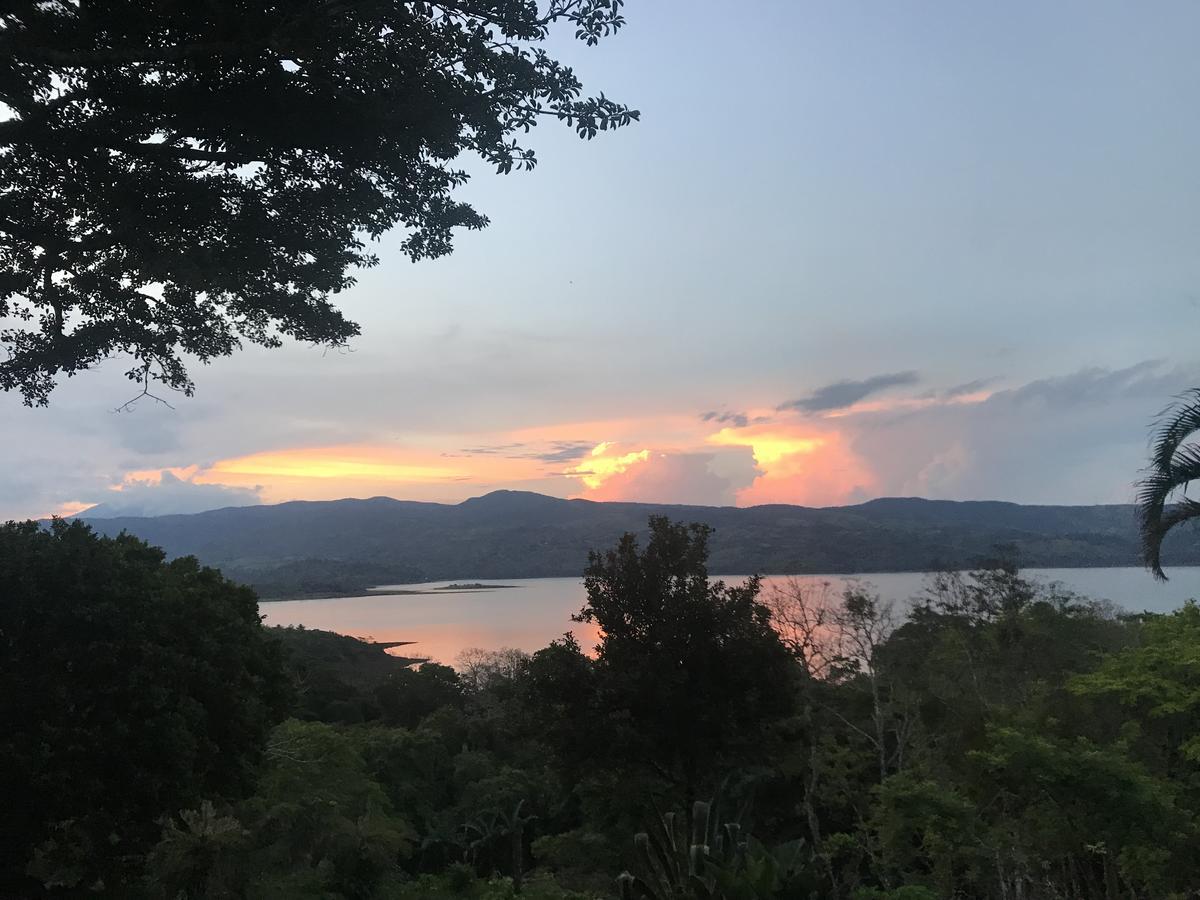 Lake Arenal Hotel And Brewery Tronadora Buitenkant foto